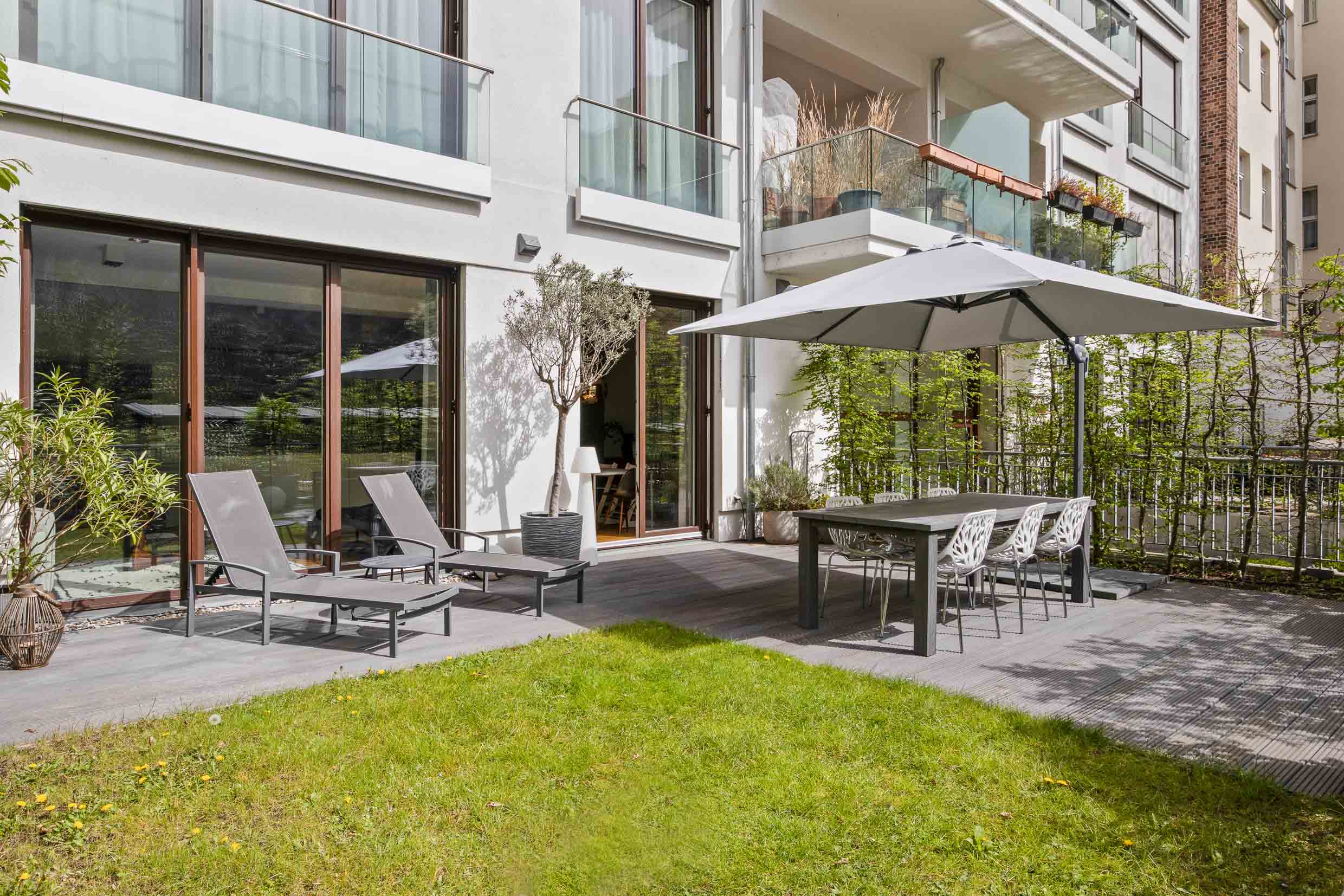 moderne Familienwohnung mit Garten und Terrassen Mediaspree