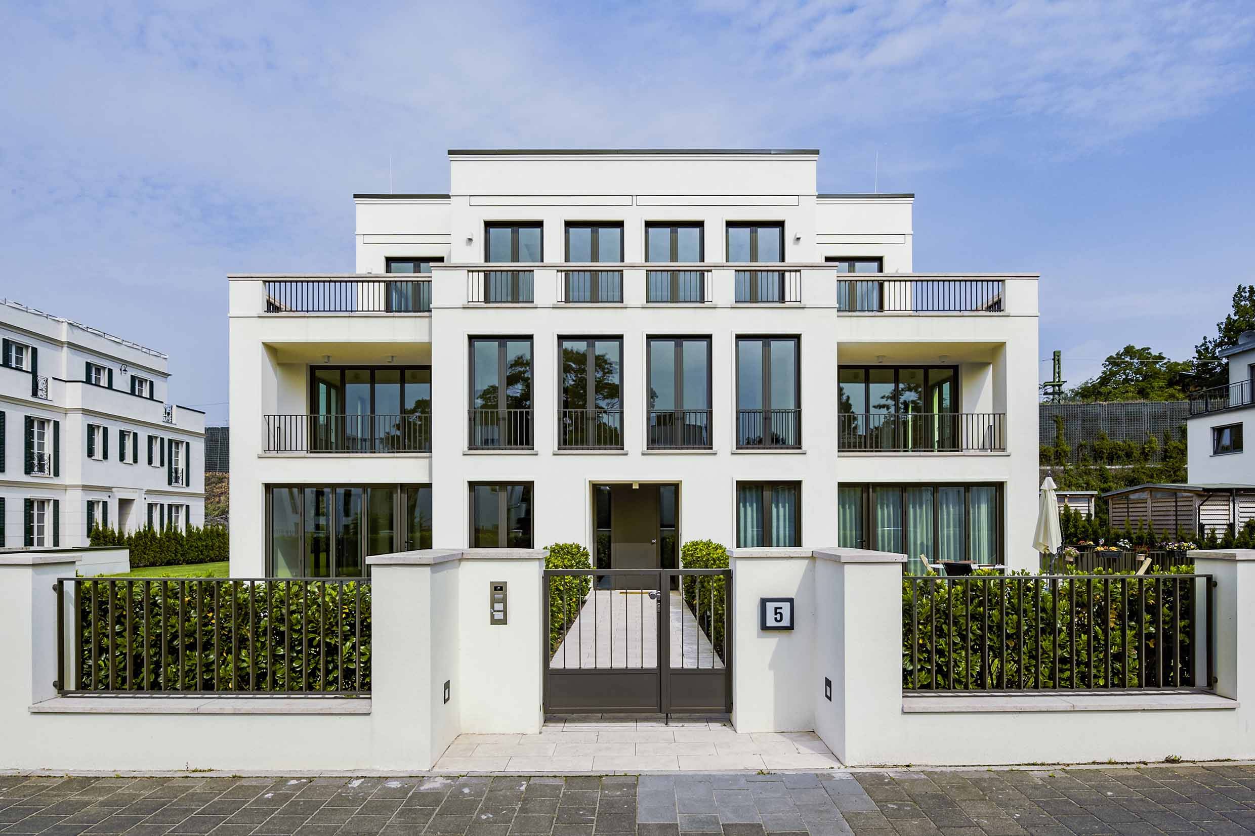 Modernes voll ausgestattetes Penthouse in Grunewald