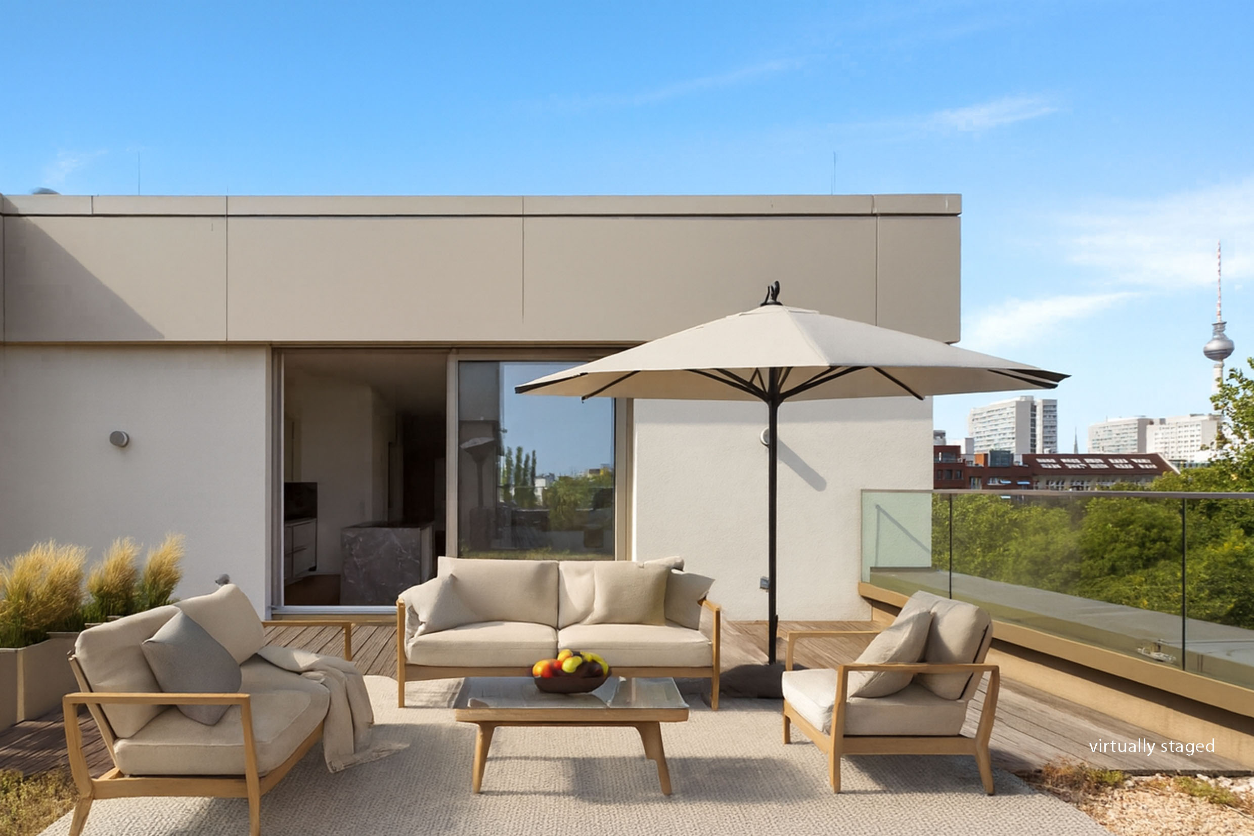Luxus Luisenpark Penthouse in Berlin Mitte mit Terrasse, Kamin