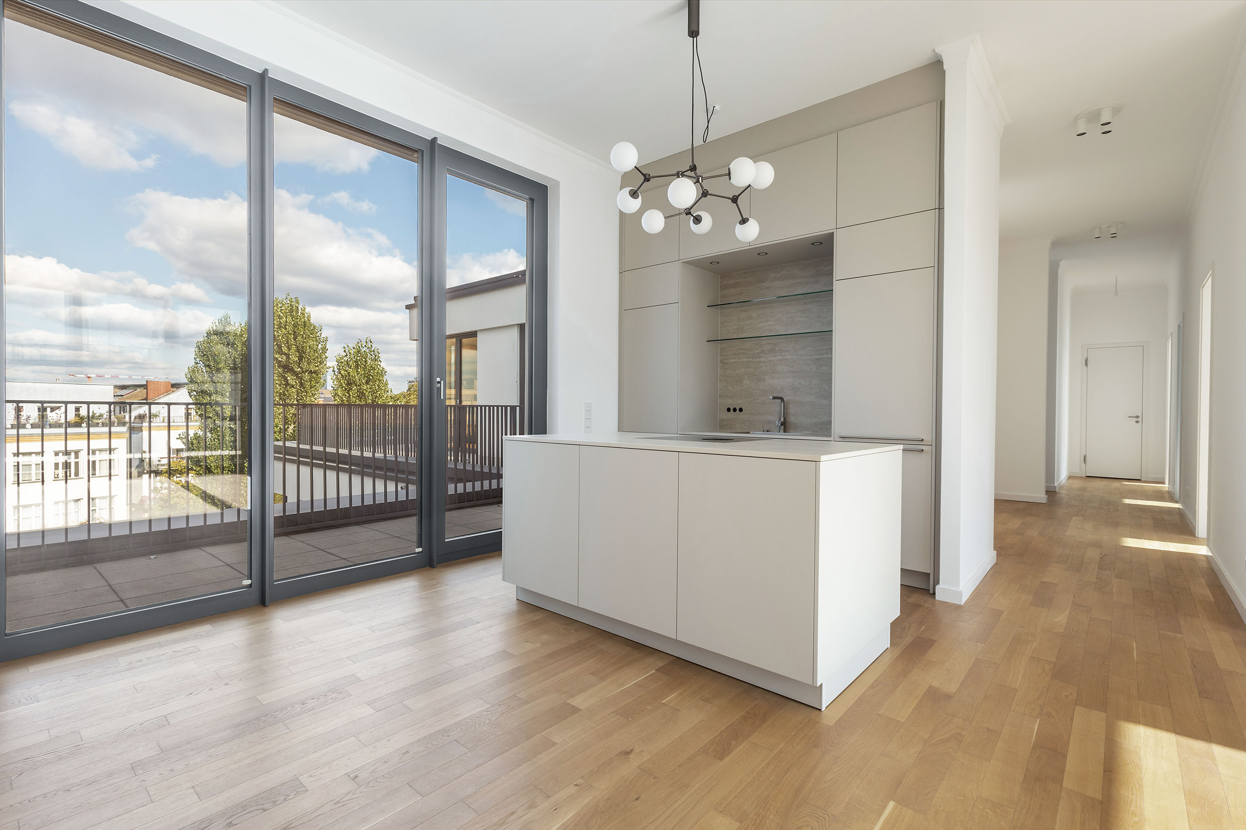 grosses 3 Zimmer Penthouse im Kurfürst mit Eibauküche nahe KaDeWe