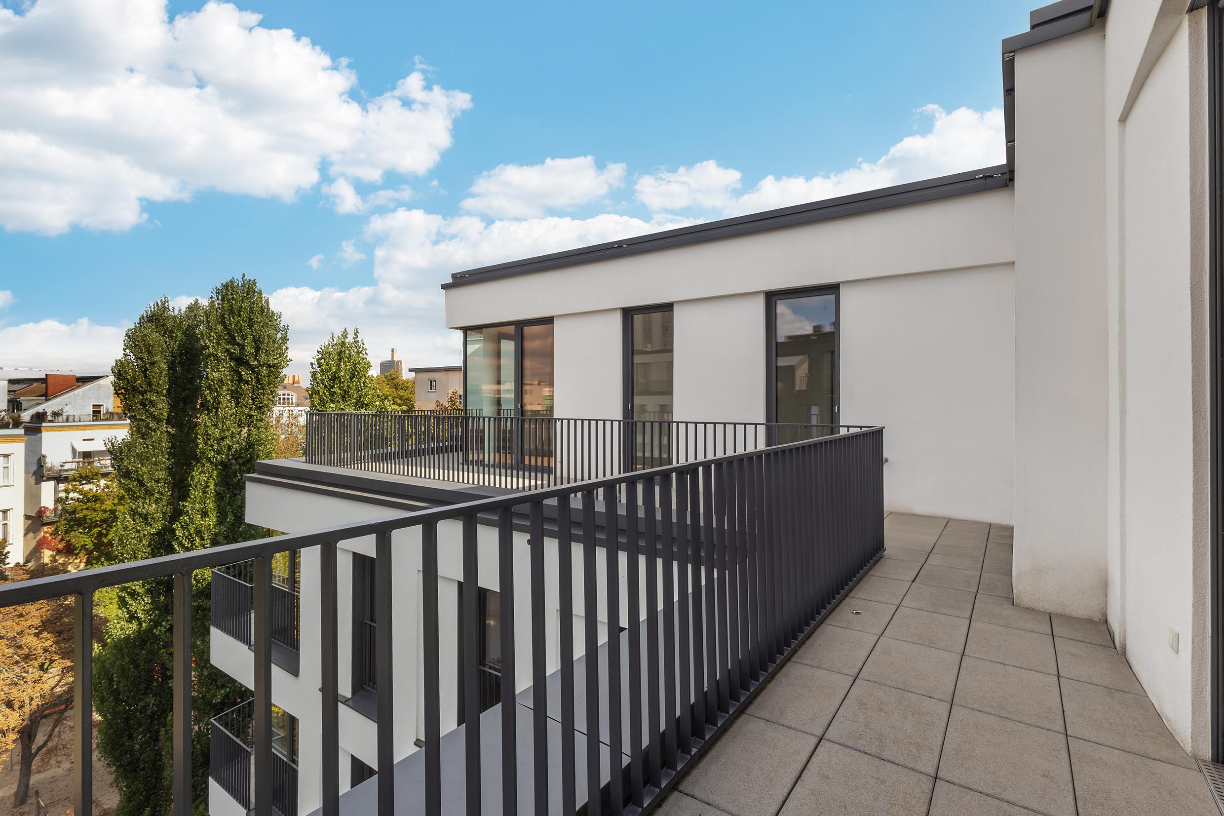 grosses 3 Zimmer Penthouse im Kurfürst mit Eibauküche nahe KaDeWe