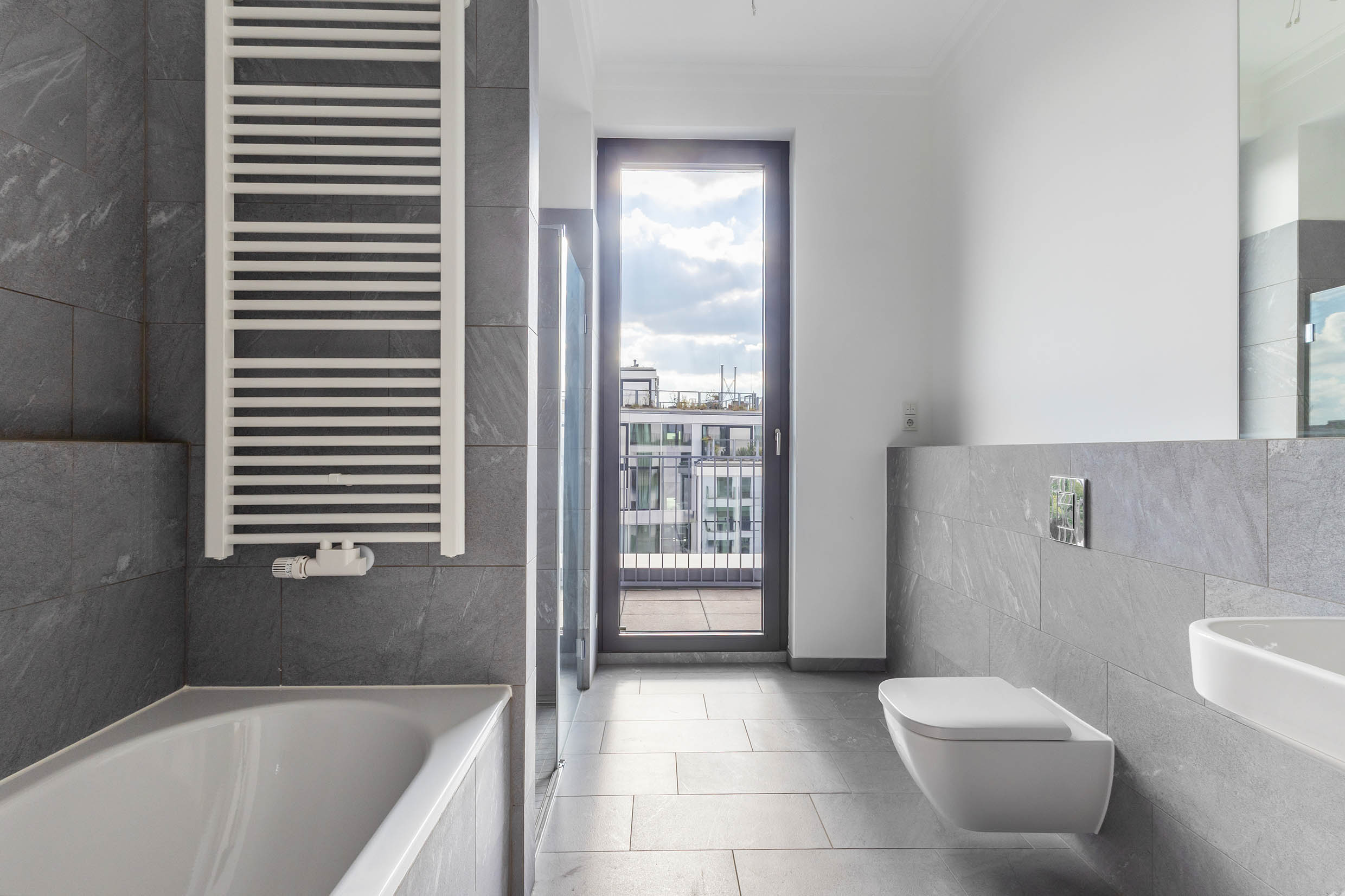 grosses 3 Zimmer Penthouse im Kurfürst mit Eibauküche nahe KaDeWe