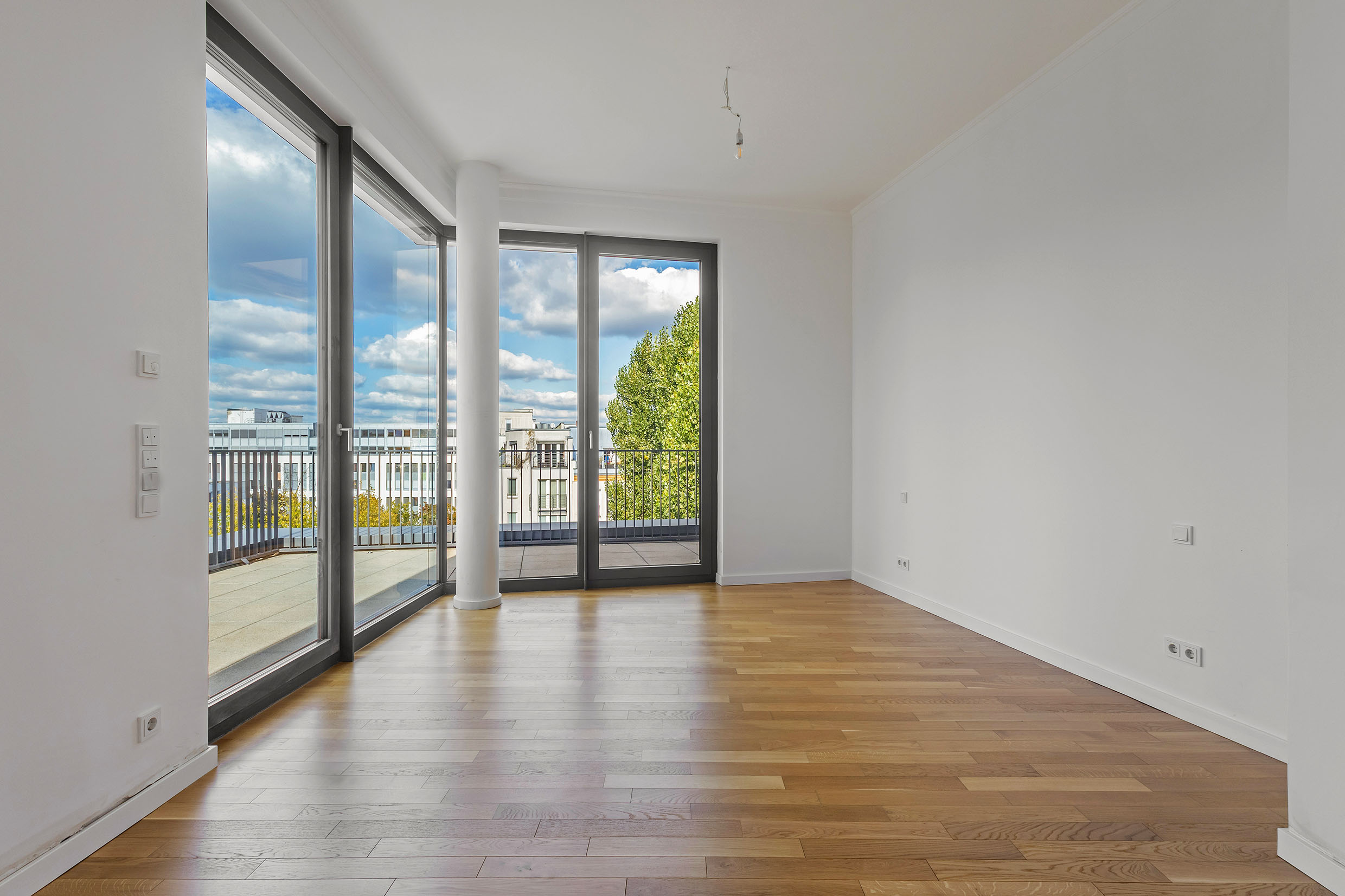 grosses 3 Zimmer Penthouse im Kurfürst mit Eibauküche nahe KaDeWe