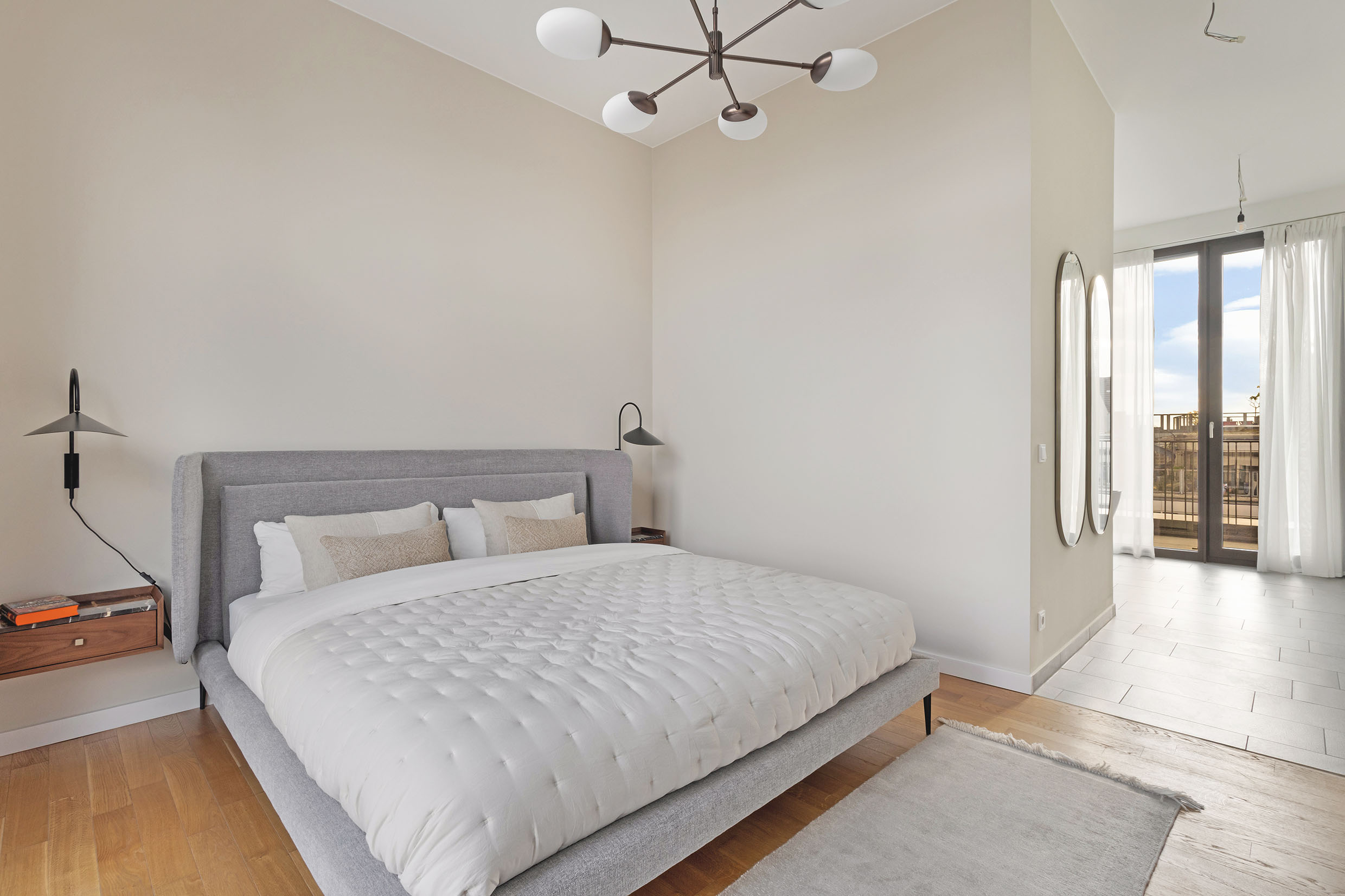 sonniges Penthouse Berlin Charlottenburg Mit Einbauküche