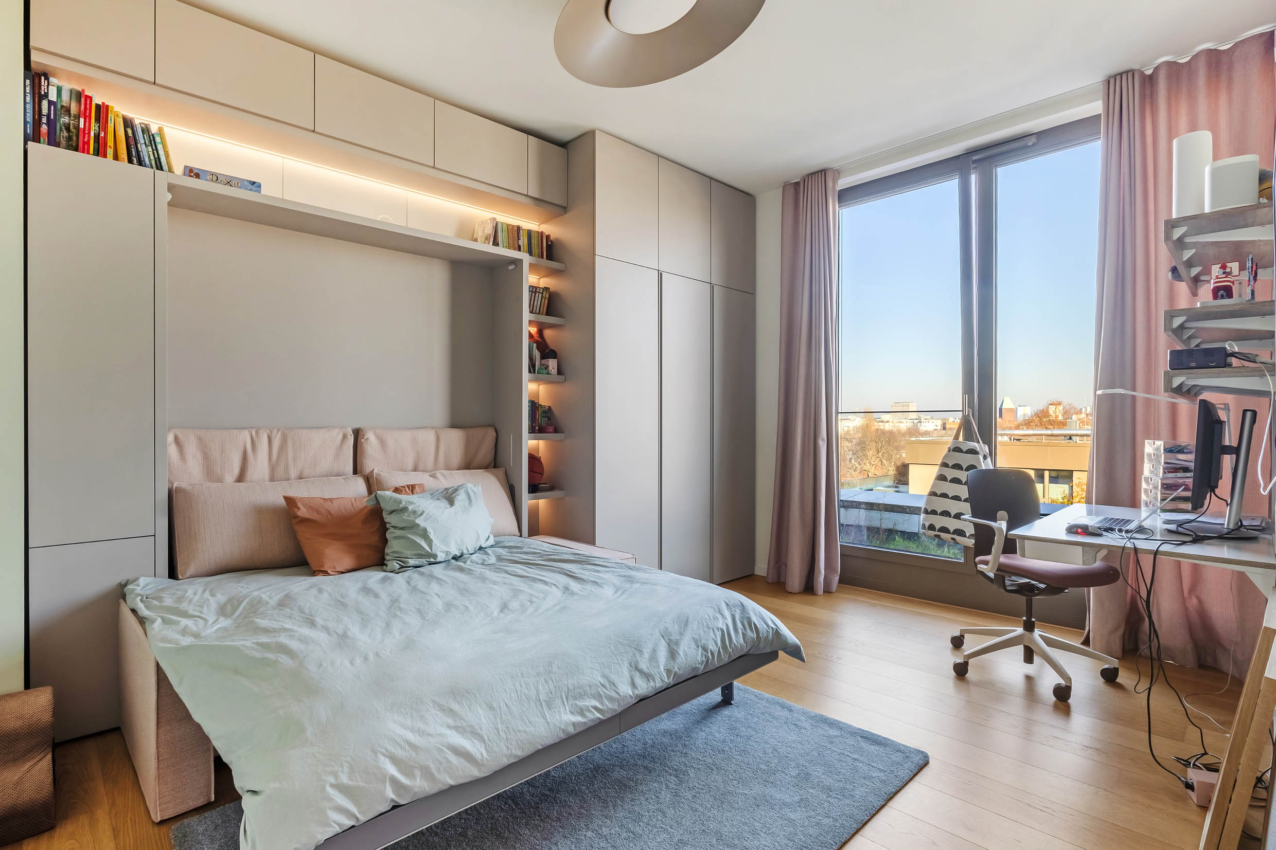 HOCHWERTIGES PENTHOUSE MIT WEITBLICK, SIEMATIC EINBAUKÜCHE UND EXKLUSIVER AUSSTATTUNG