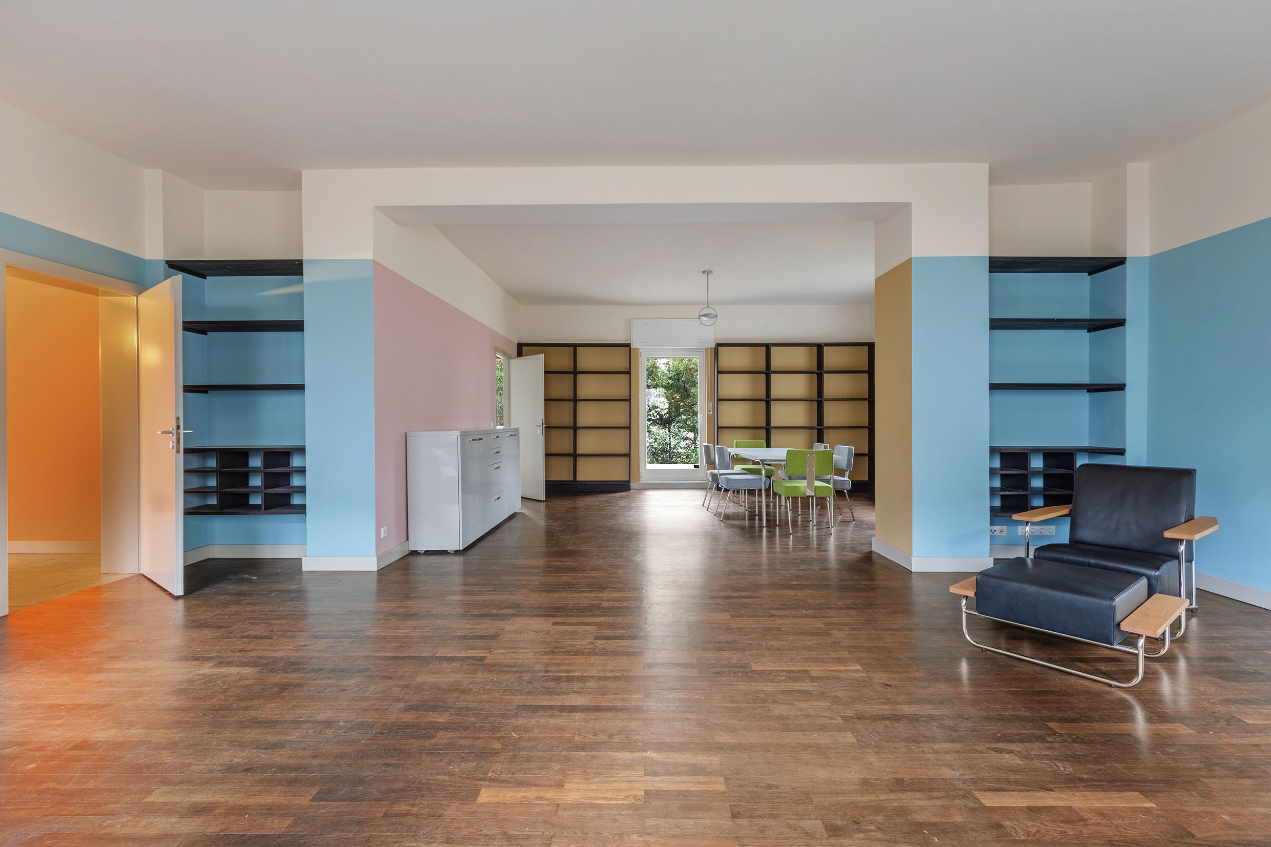 architecture marvel by Richard Neutra in Berlin Zehlendorf