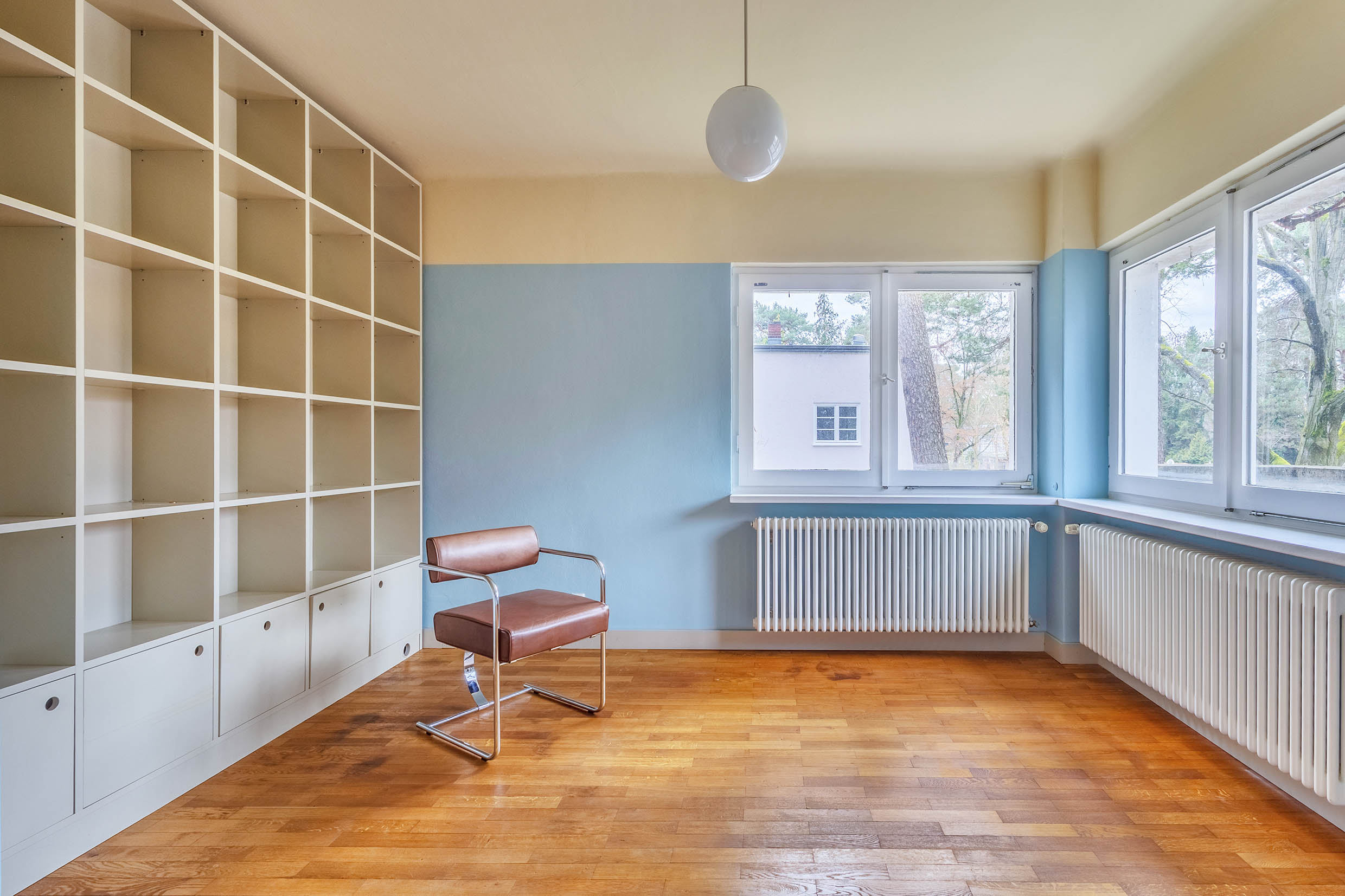 architecture marvel by Richard Neutra in Berlin Zehlendorf