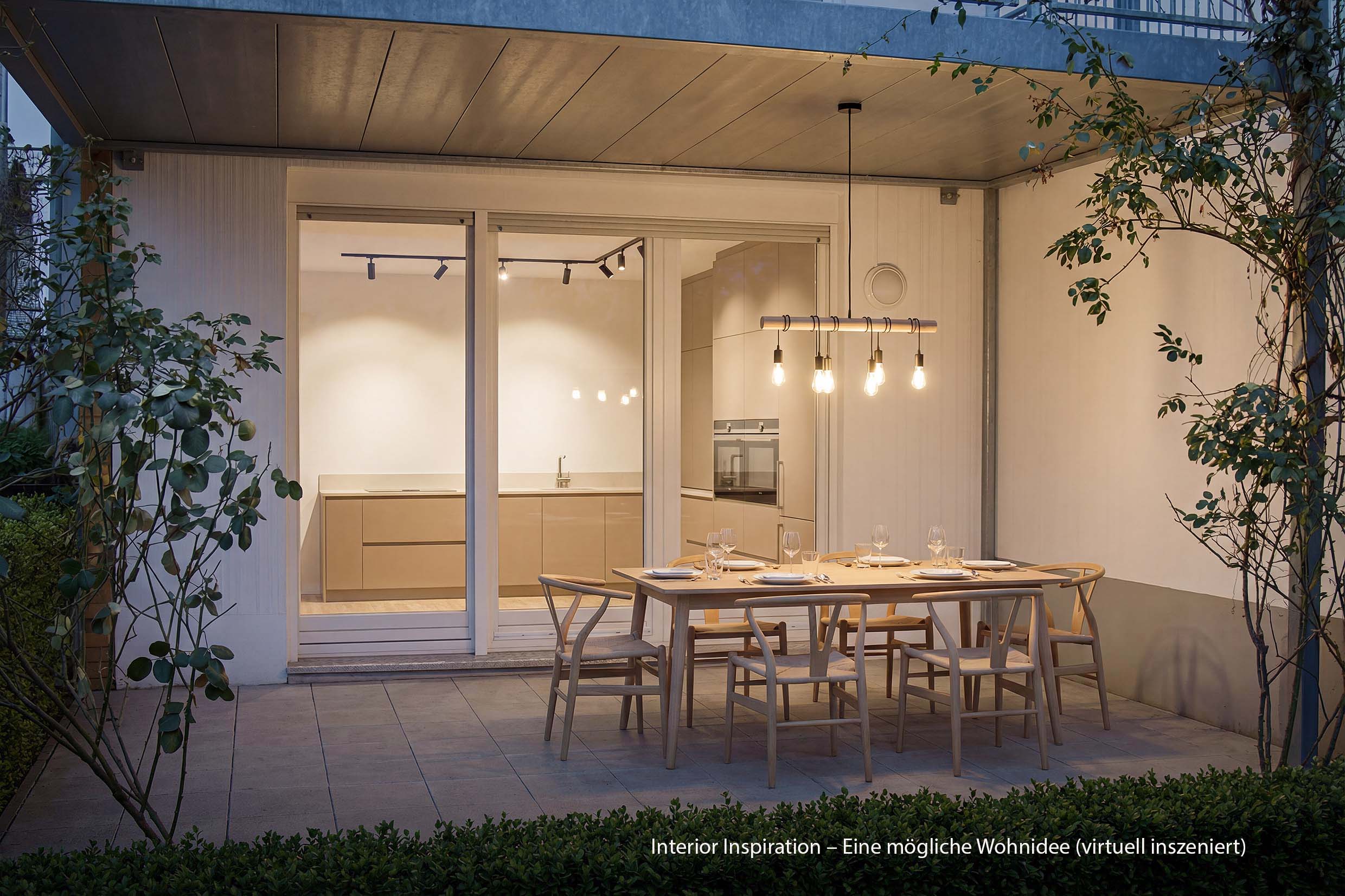 Remise townhouse style apartment in Berlin Mitte with open gallery living