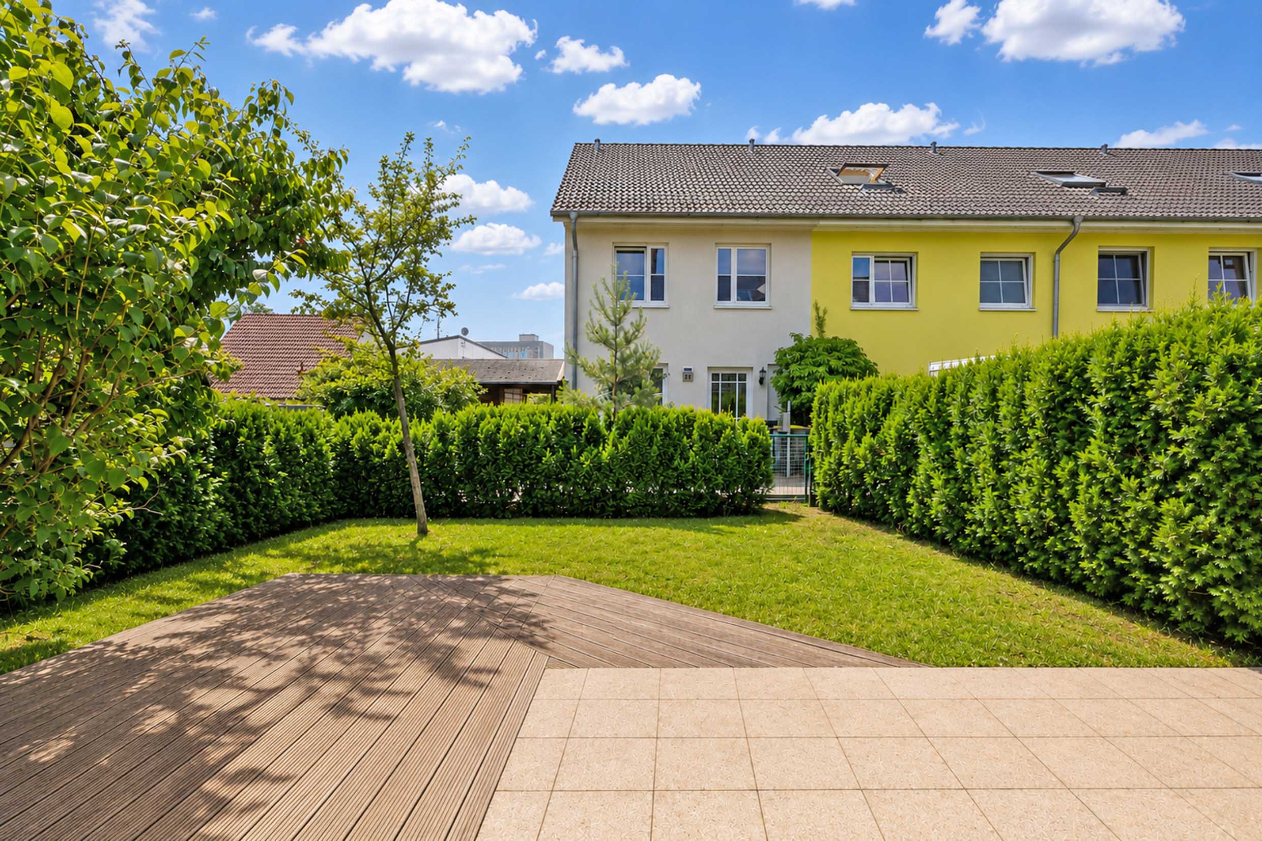 FAMILIENFREUNDLICHES 5-ZIMMER-REIHENENDHAUS IM BERLINER BORNITZ-QUARTIER IN LICHTENBERG MIT SONNIGER SÜDTERRASSE UND GARTEN