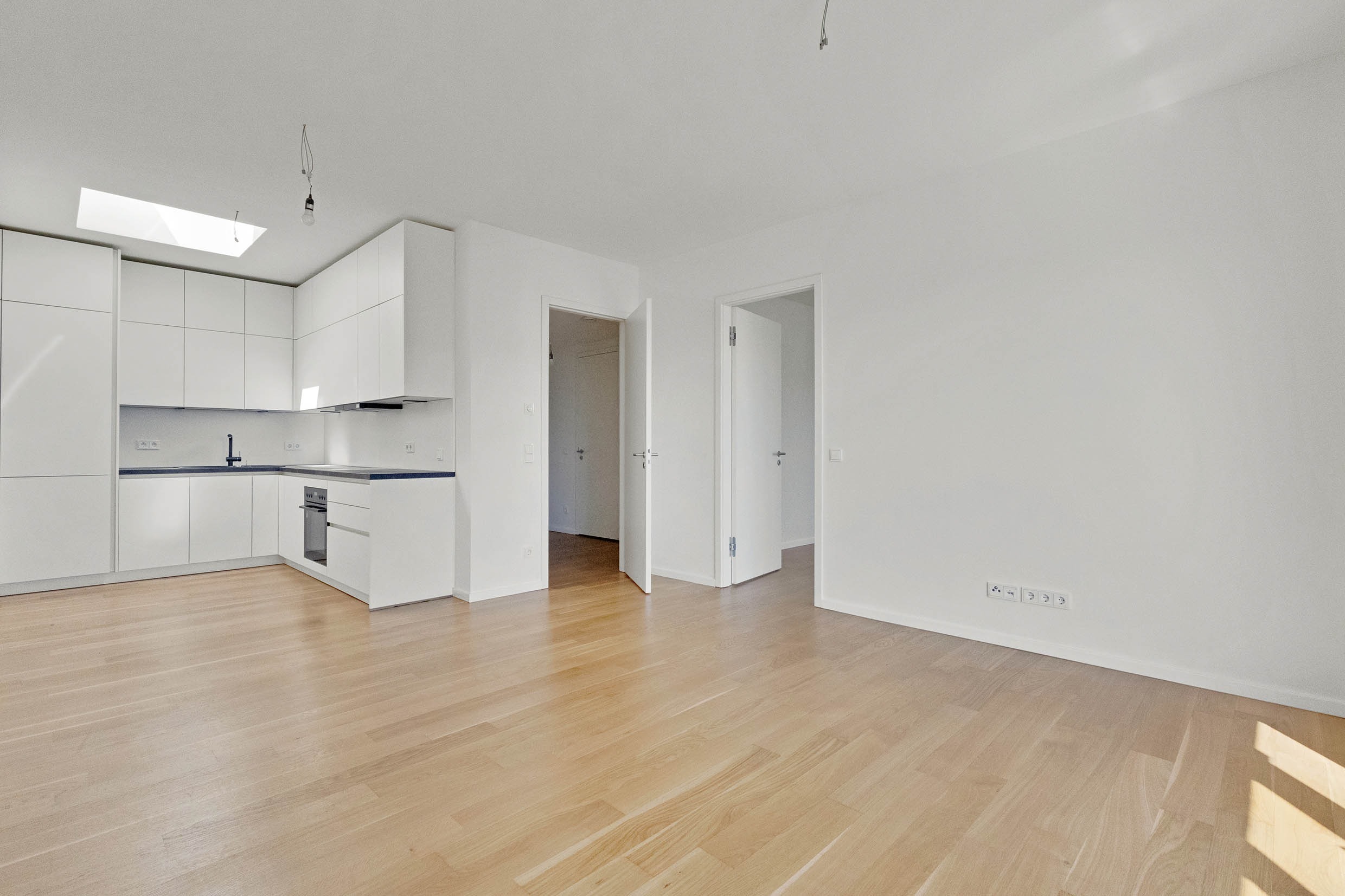Investment oder Eigennutz, 2 Zimmer Neubauwohnung im Obergeschoss mit Einbauküche