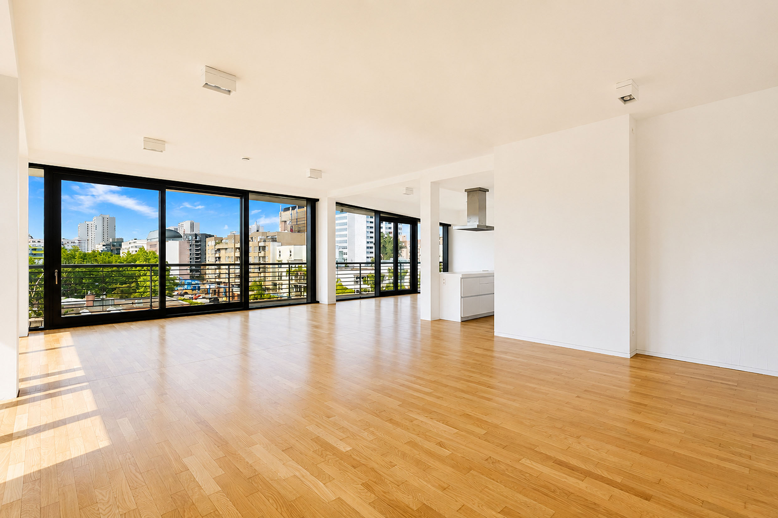 moderne 4 Zimmer Mietwohnung zwischen Mitte und Kreuzberg