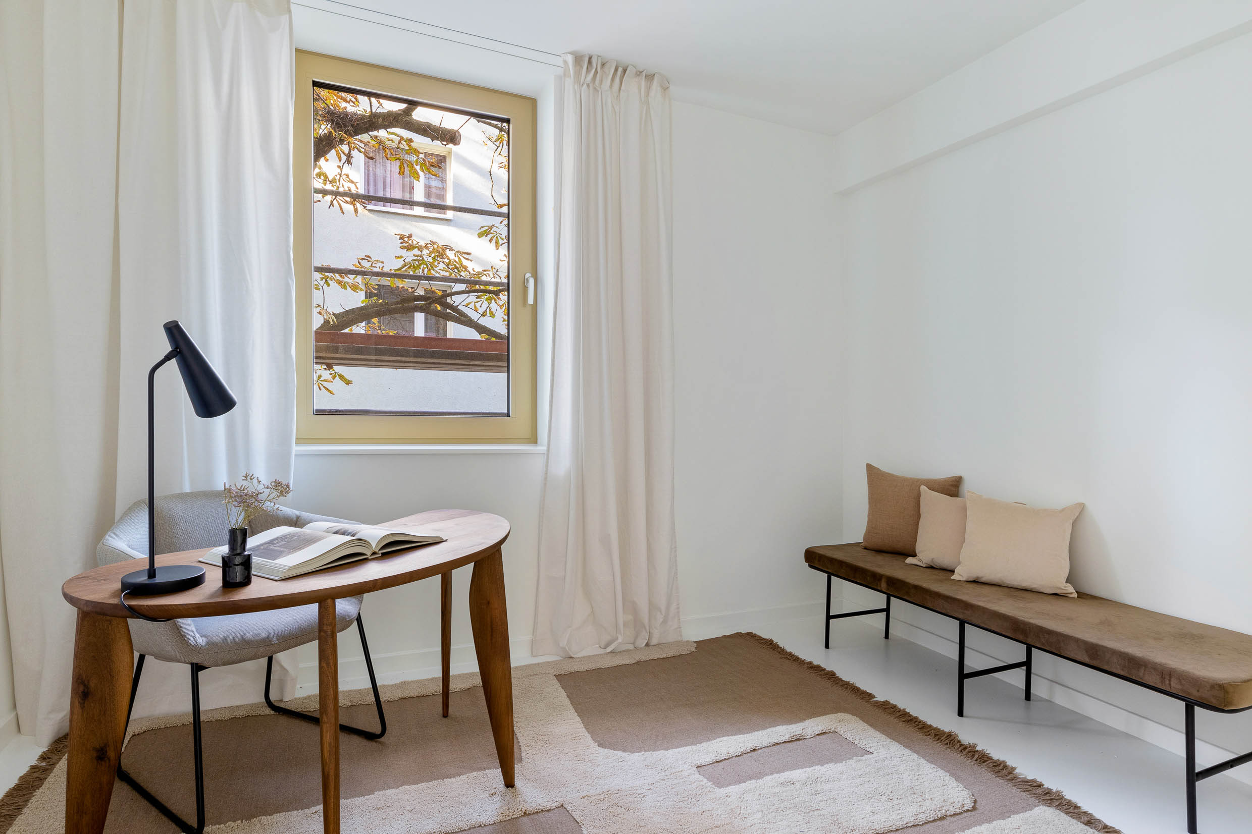 Design Apartment in Berlin Mitte by Stofanel